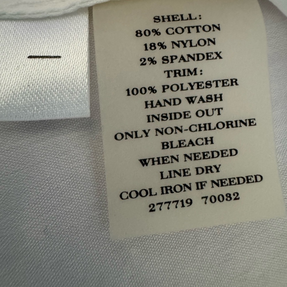 Ann Taylor sleeveless button-down Shirt - Picture 4 of 10